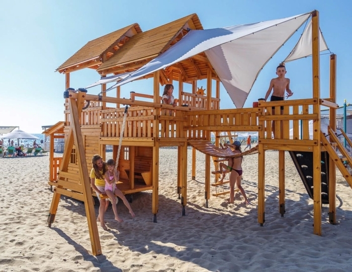 Детская зона на пляже - Пансионат ФЕЯ-2 SUNBEACH RESORT